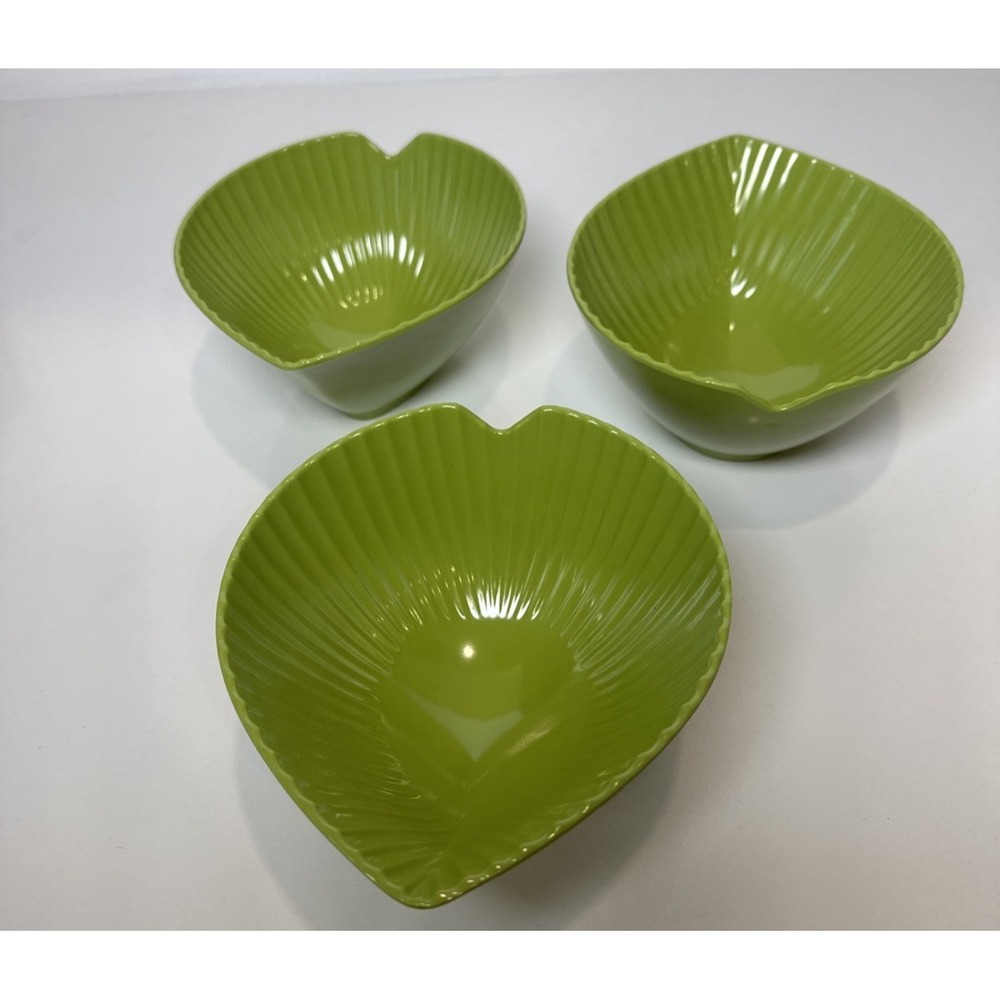 Avocado Green Melamine Tropical Leaf Ribbed Soup/Cereal Dessert Bowls VTG Set 3